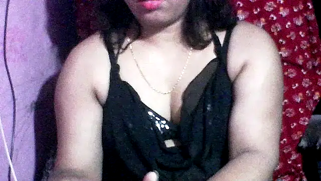 Snapshot of koyel90 chatting on January 11, 6:24 pm koyel90 online show from January 11, 6:24 pm