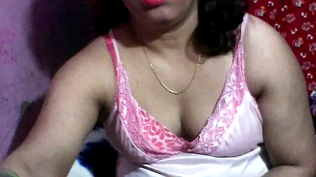 Snapshot of koyel90 chatting on January 19, 12:31 pm koyel90 online show from January 19, 12:31 pm