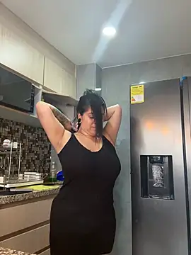 emilyjohanson online show from January 29, 1:49 pm