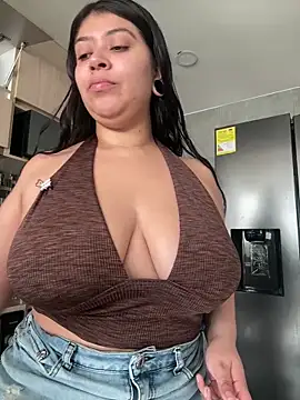 emilyjohanson online show from February 6, 1:54 pm