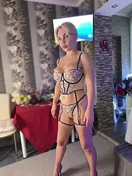 Hotnessi online show from March 16, 2:55 pm