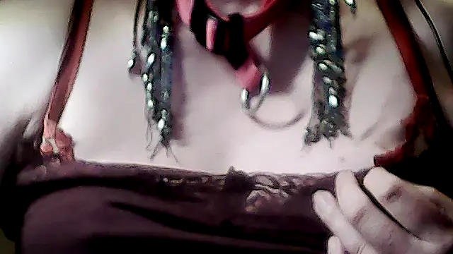 Snapshot of sissy_sarah69 chatting on September 17, 11:34 am sissy sarah69 online show from September 17, 11:34 am