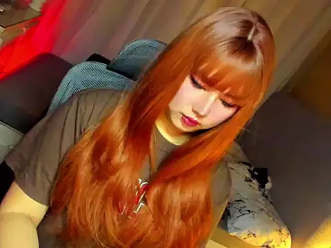 HOTnWILDalice online show from April 8, 1:05 am