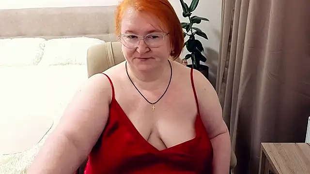 leiamillersonn online show from July 18, 3:33 am