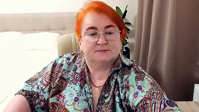 leiamillersonn online show from July 24, 6:50 pm
