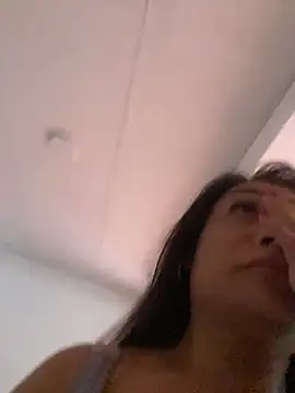 Snapshot of Afroditahott chatting on November 27, 4:31 pm Afroditahott online show from November 27, 4:31 pm