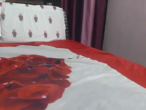 prettyindiandoll online show from June 4, 4:29 am