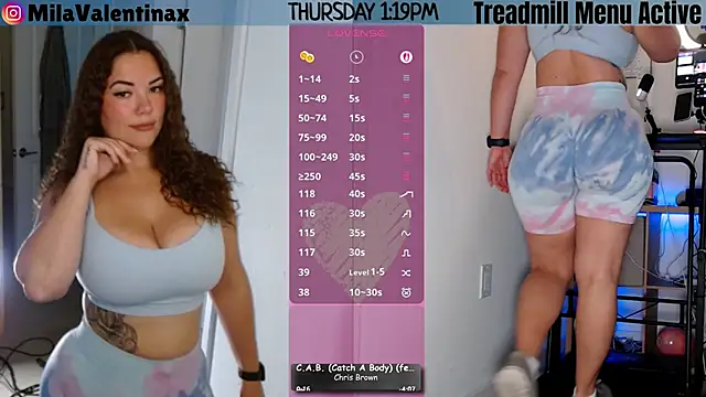 Snapshot of MilaValentina chatting on April 30, 5:19 pm MilaValentina online show from April 30, 5:19 pm