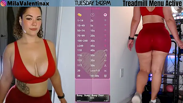 Snapshot of MilaValentina chatting on May 12, 5:43 pm MilaValentina online show from May 12, 5:43 pm