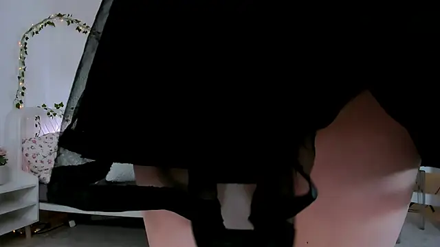 Deca dance online show from March 18, 4:32 pm