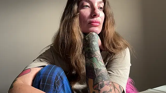 Snapshot of airgeadx chatting on January 22, 8:49 pm airgeadx online show from January 22, 8:49 pm