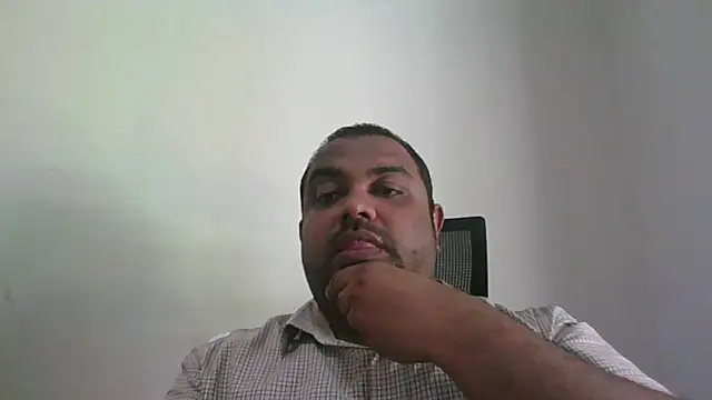 Snapshot of FatCockBoySL chatting on July 22, 9:34 am FatCockBoySL online show from July 22, 9:34 am
