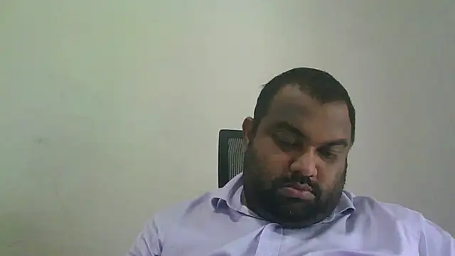 Snapshot of FatCockBoySL chatting on August 3, 3:49 am FatCockBoySL online show from August 3, 3:49 am