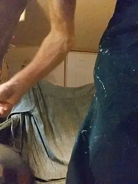 Snapshot of ROBERT0516 chatting on November 8, 6:24 am ROBERT0516 online show from November 8, 6:24 am