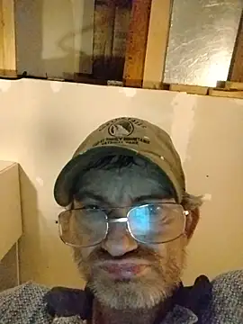 ROBERT0516 online show from March 5, 9:22 pm