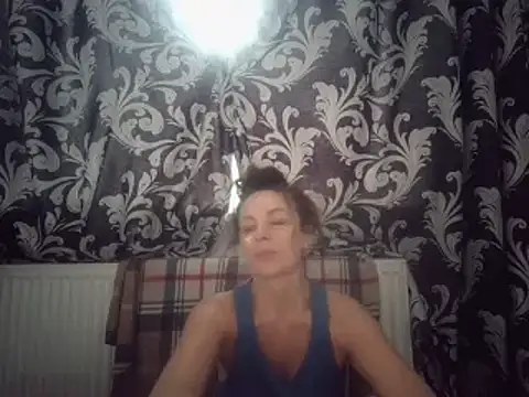 LindaStarS online show from February 17, 6:31 am