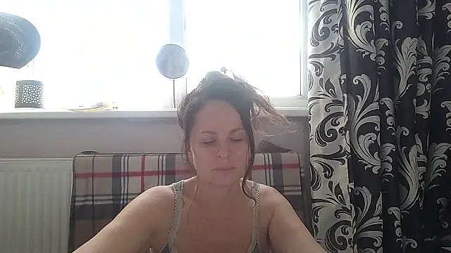 LindaStarS online show from May 21, 4:25 pm