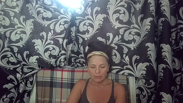 LindaStarS online show from July 27, 4:19 am