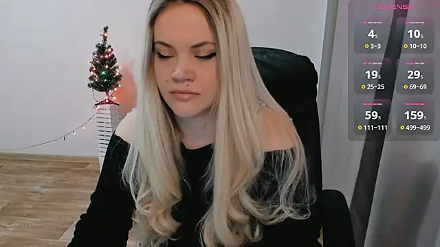 Snapshot of AllAboutLoveXx chatting on December 13, 8:09 am AllAboutLoveXx online show from December 13, 8:09 am