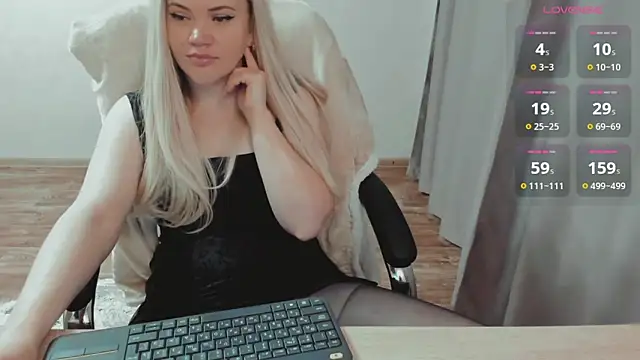 AllAboutLoveXx online show from February 25, 6:56 am