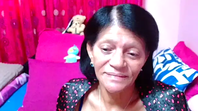 SLUTTYROXY online show from September 14, 6:12 am