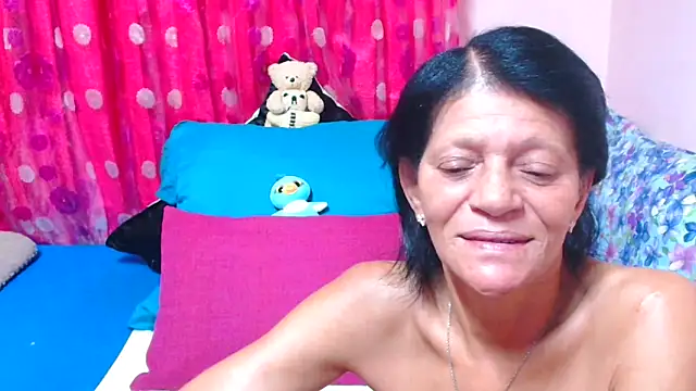 SLUTTYROXY online show from February 17, 8:15 pm