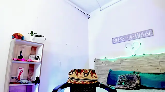 Snapshot of lilahSweet chatting on January 25, 3:20 pm lilahSweet online show from January 25, 3:20 pm