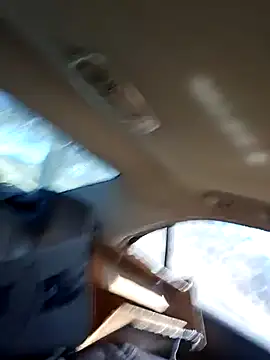 Snapshot of UncutHammer69 chatting on January 18, 9:34 pm UncutHammer69 online show from January 18, 9:34 pm