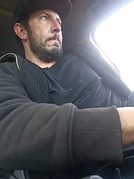 Snapshot of UncutHammer69 chatting on March 17, 2:56 pm UncutHammer69 online show from March 17, 2:56 pm