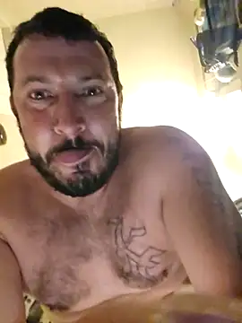 Snapshot of UncutHammer69 chatting on December 1, 12:21 pm UncutHammer69 online show from December 1, 12:21 pm