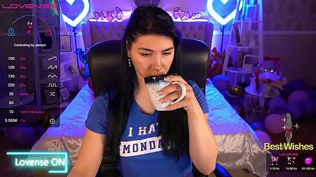 EmilyCandyy online show from February 10, 6:53 am