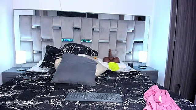 Cammiila online show from March 6, 10:47 pm