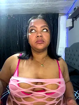 yanza2002 online show from November 24, 11:26 pm