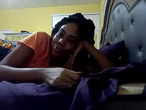 Snapshot of HONEYSWEETS_LIVE chatting on March 10, 3:56 am HONEYSWEETS LIVE online show from March 10, 3:56 am