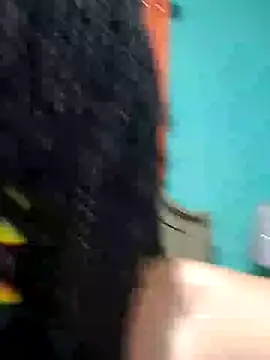 Snapshot of HONEYSWEETS_LIVE chatting on December 4, 1:48 am HONEYSWEETS LIVE online show from December 4, 1:48 am