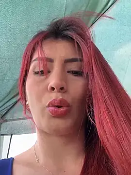 Snapshot of LINDA_PATTY94 chatting on December 16, 7:54 pm LINDA PATTY94 online show from December 16, 7:54 pm