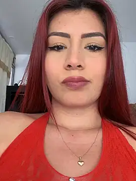 Snapshot of LINDA_PATTY94 chatting on December 17, 3:28 pm LINDA PATTY94 online show from December 17, 3:28 pm