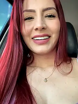 Snapshot of LINDA_PATTY94 chatting on October 5, 2:48 pm LINDA PATTY94 online show from October 5, 2:48 pm