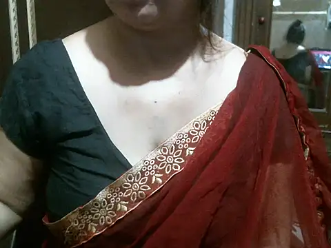 Snapshot of UrsMansi chatting on April 29, 6:50 am UrsMansi online show from April 29, 6:50 am