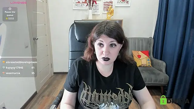 Snapshot of Black_Black_Rose chatting on July 16, 3:34 am Black Black Rose online show from July 16, 3:34 am