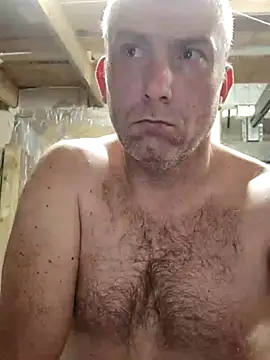 Snapshot of IronedTitan chatting on November 28, 4:48 am IronedTitan online show from November 28, 4:48 am