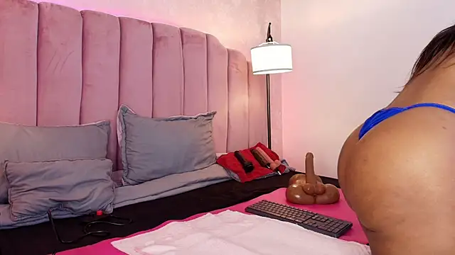 HallyBans online show from October 6, 7:00 pm