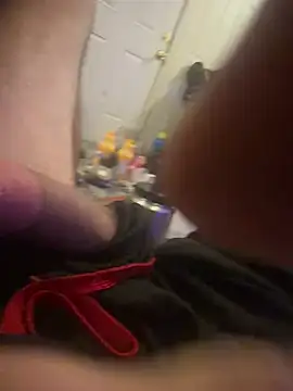 Snapshot of mikeylong chatting on May 29, 12:03 pm mikeylong online show from May 29, 12:03 pm