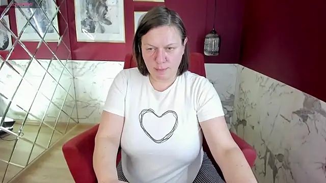 Snapshot of KellyPerfection chatting on March 16, 1:17 pm KellyPerfection online show from March 16, 1:17 pm