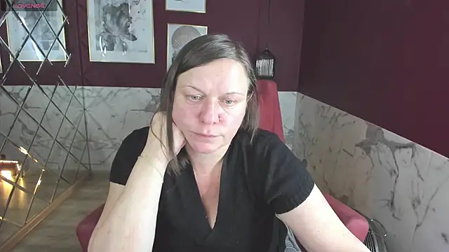 Snapshot of KellyPerfection chatting on November 7, 6:46 am KellyPerfection online show from November 7, 6:46 am