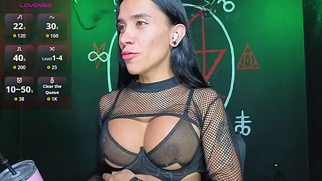 Depresion Black online show from December 3, 5:33 pm