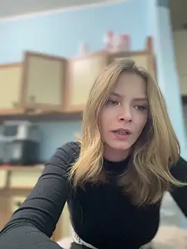 Snapshot of AnastasiaAniess chatting on January 8, 7:03 pm AnastasiaAniess online show from January 8, 7:03 pm