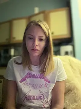 Snapshot of AnastasiaAniess chatting on January 17, 4:17 am AnastasiaAniess online show from January 17, 4:17 am