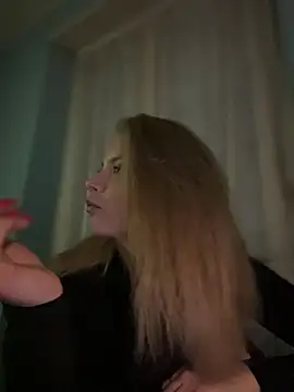 Snapshot of AnastasiaAniess chatting on February 3, 6:49 pm AnastasiaAniess online show from February 3, 6:49 pm