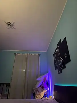 Snapshot of AnastasiaAniess chatting on February 11, 5:05 am AnastasiaAniess online show from February 11, 5:05 am